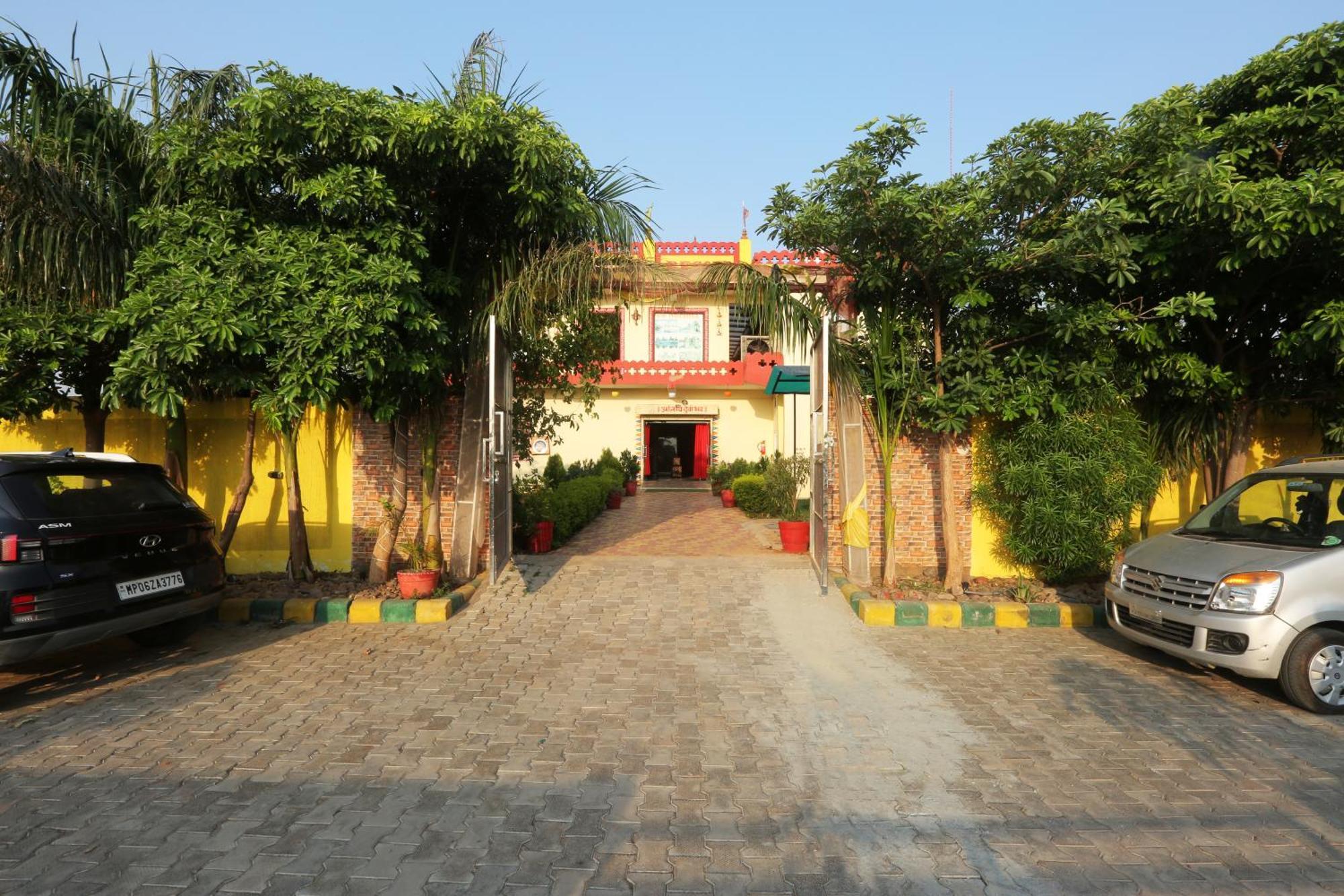Bundeli Farm Resort & Banquet Orchha Buitenkant foto